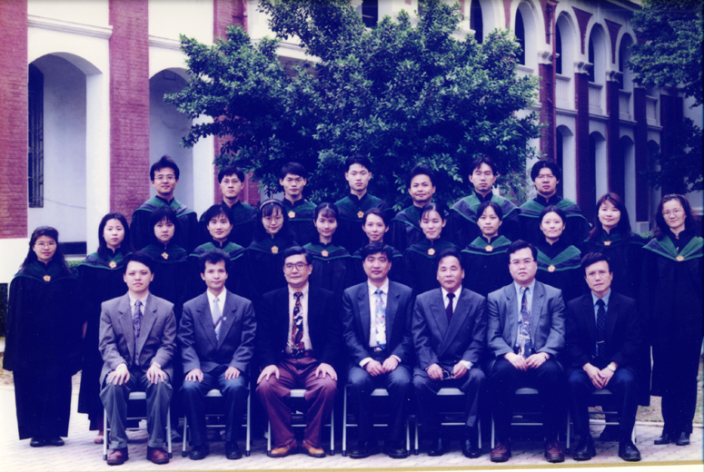88級畢業生合影